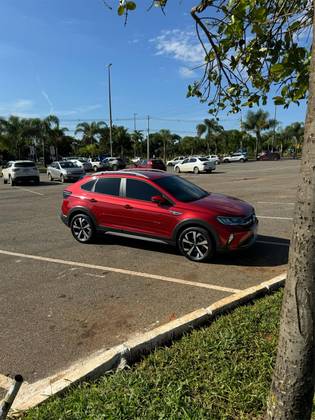 VOLKSWAGEN NIVUS 1.0 200 TSI TOTAL FLEX HIGHLINE AUTOMÁTICO